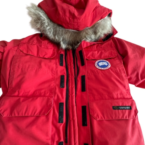 AUTHENTIC Canada Goose Men’s Expedition Parka (Red) MEDIUM - Picture 7 of 16